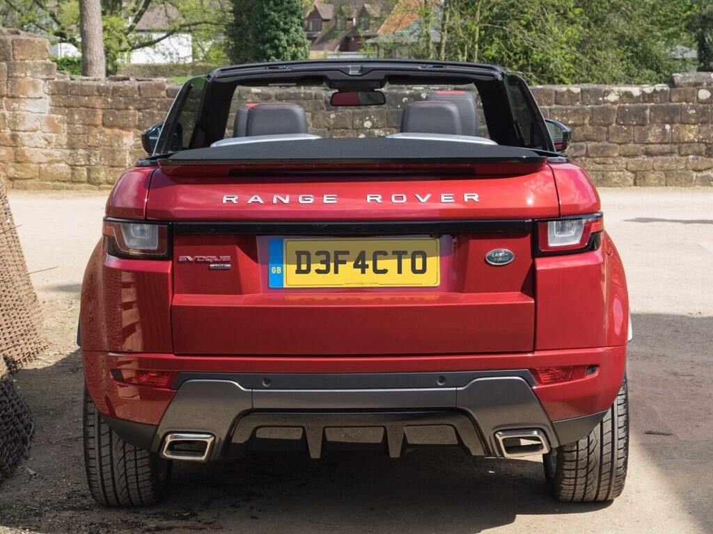 Land Rover Range Rover Evoque photo