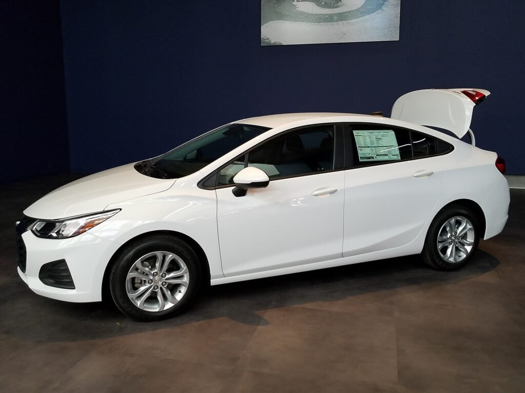 Holden Cruze photo