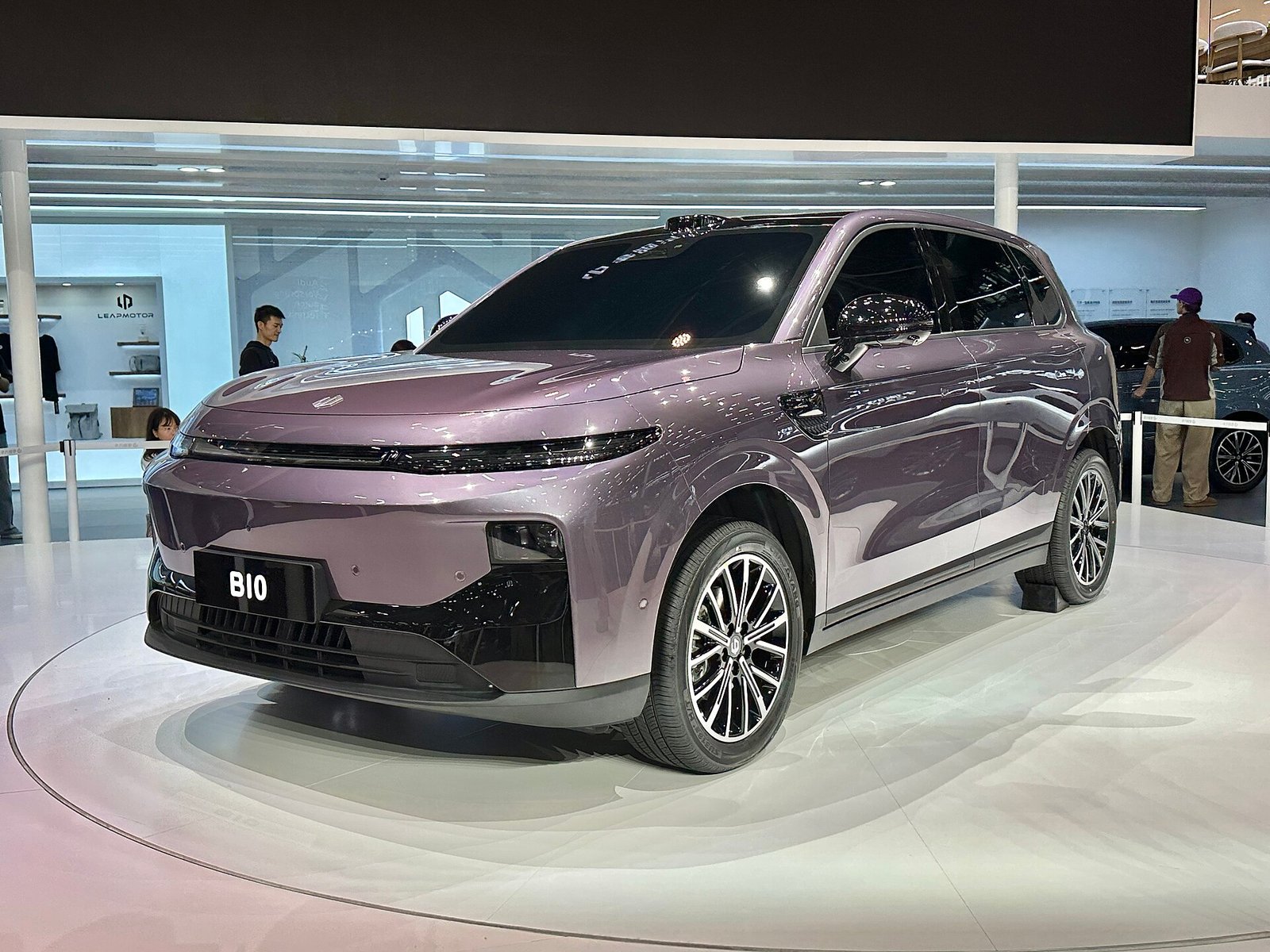 Leapmotor B10