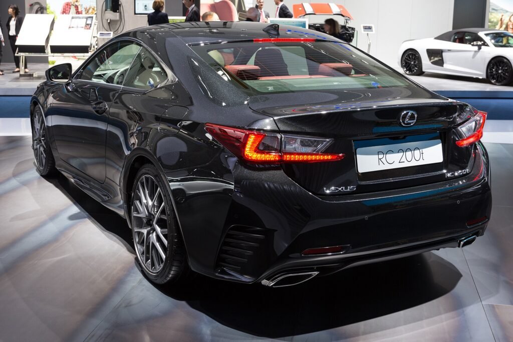 Lexus RC photo