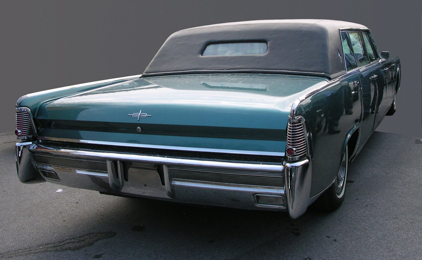 Lincoln Continental Mark