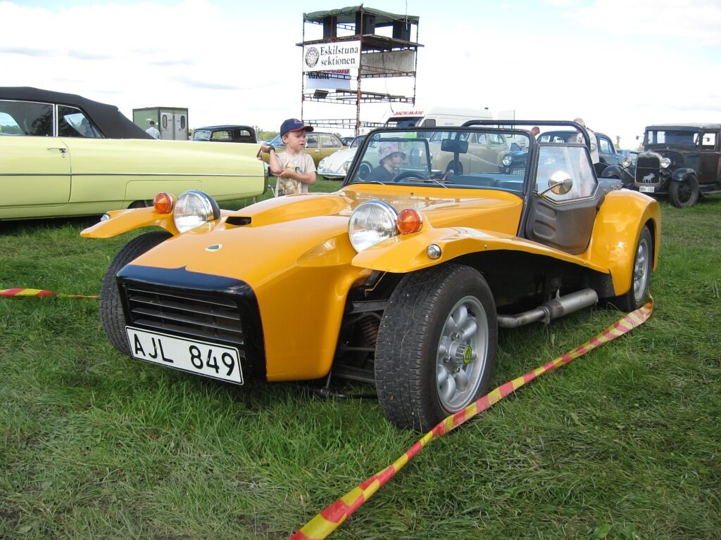 Lotus Seven S4 photo
