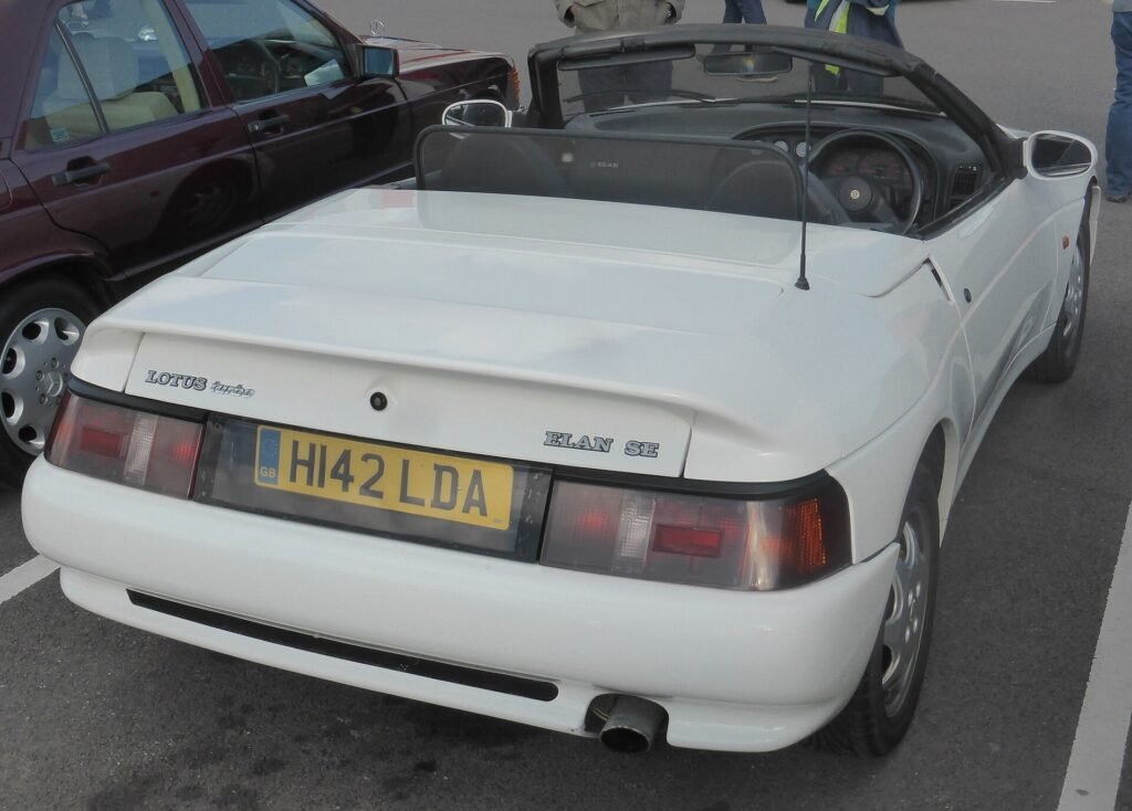 Lotus Elan Se Turbo photo