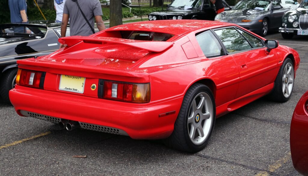 Lotus S4 photo