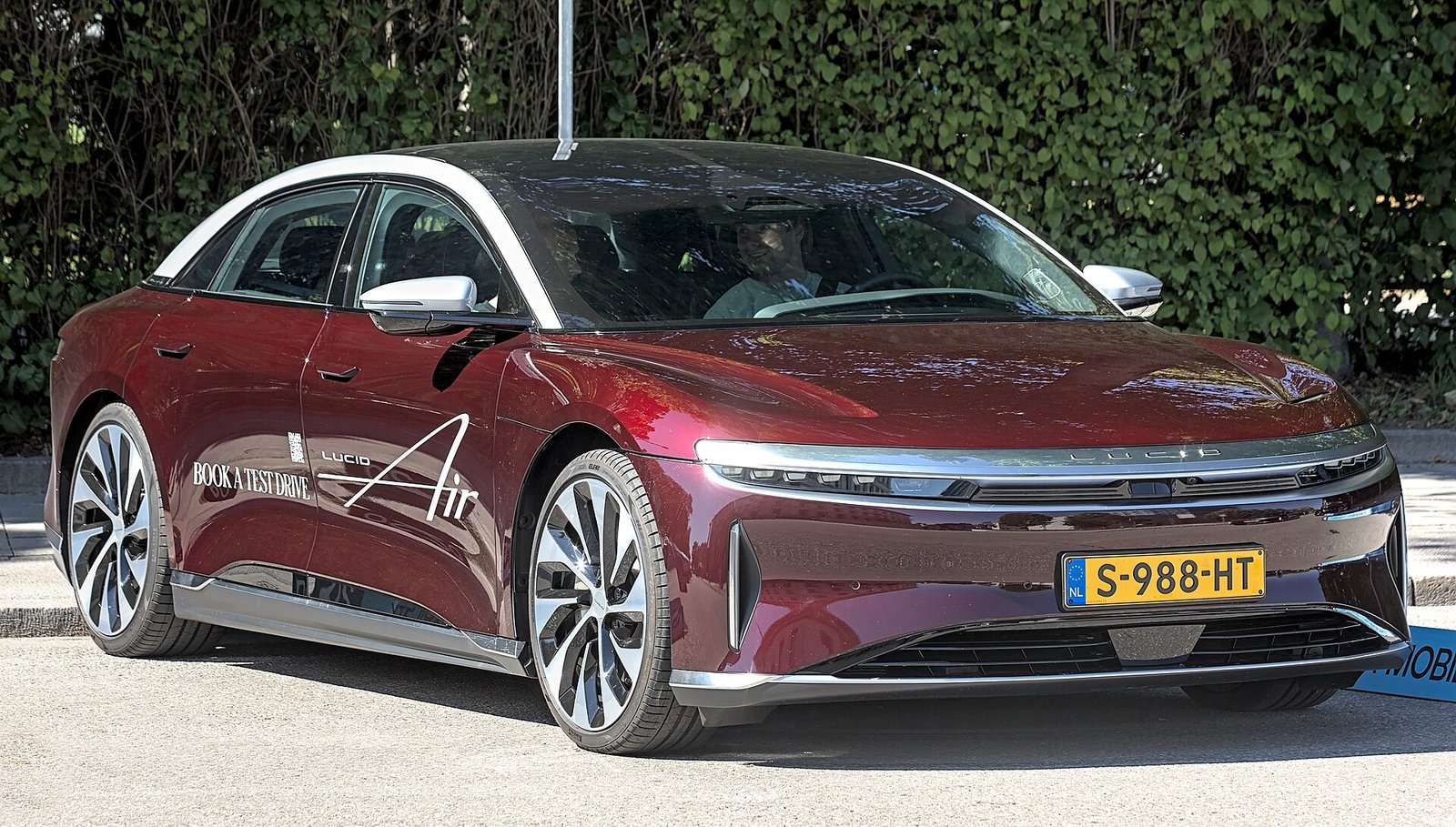 Lucid Air Sapphire