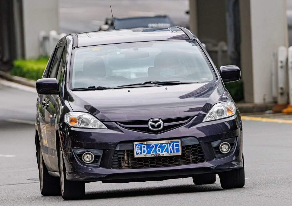 Mazda Premacy photo