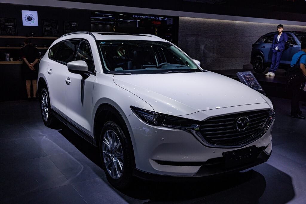 Mazda CX-8 photo