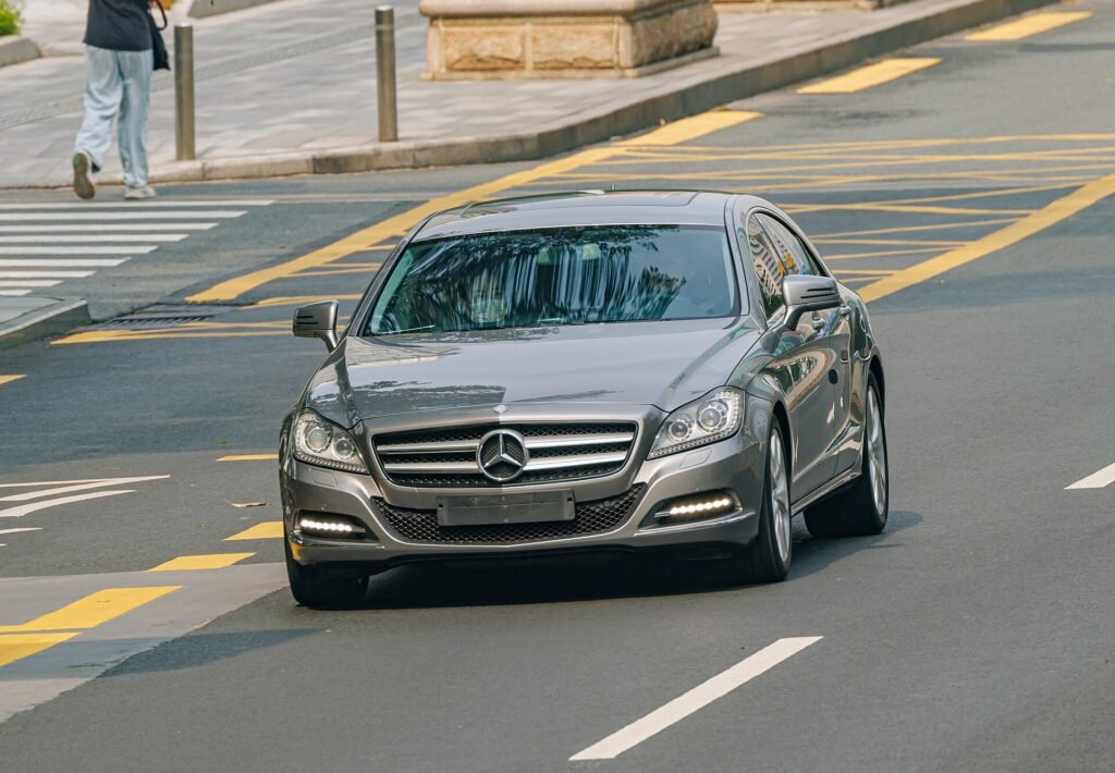 Mercedes-Benz CLS photo