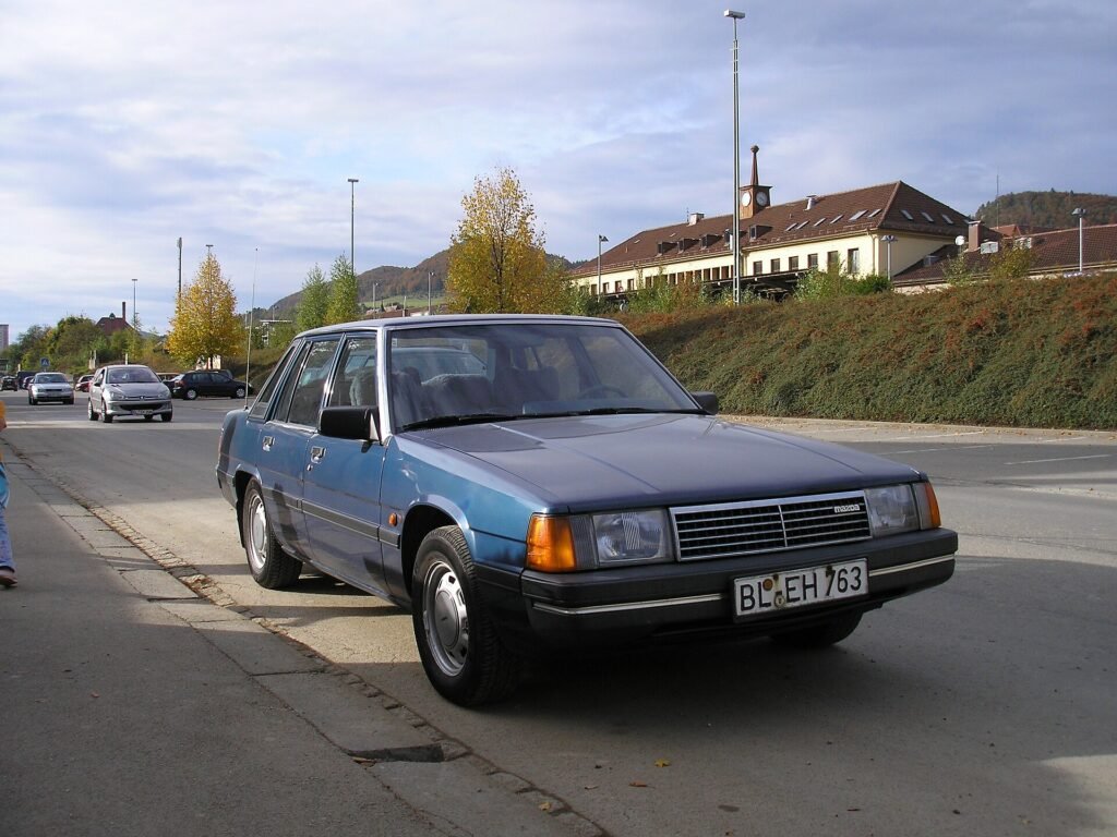 Mazda 929 photo