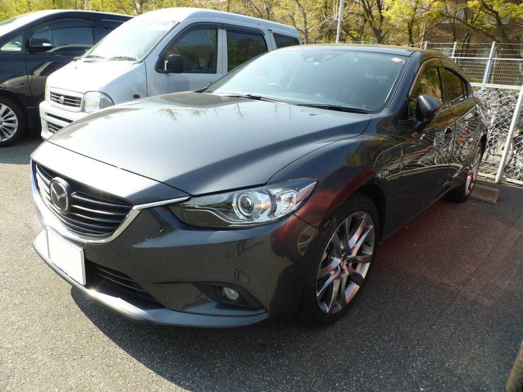 Mazda Atenza photo