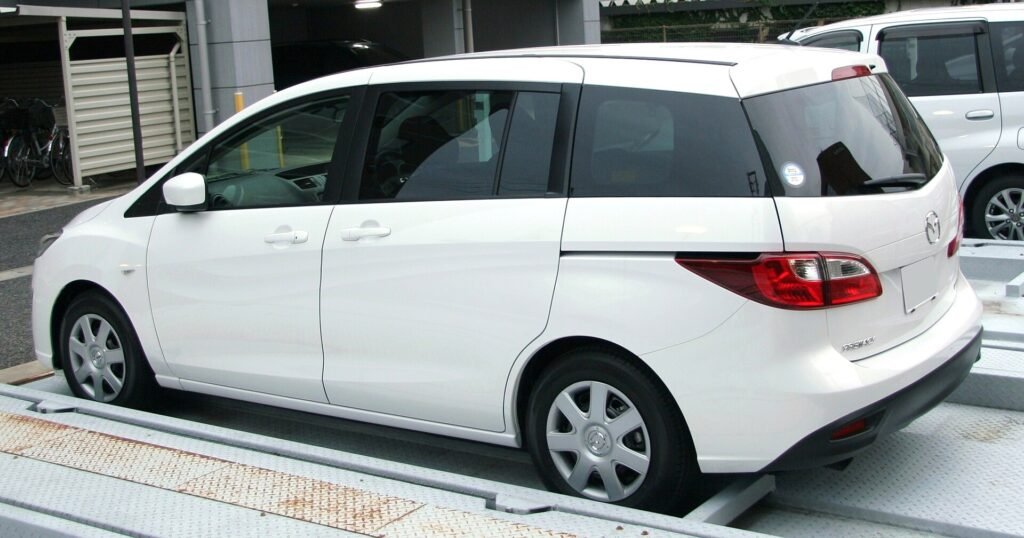 Mazda Premacy photo