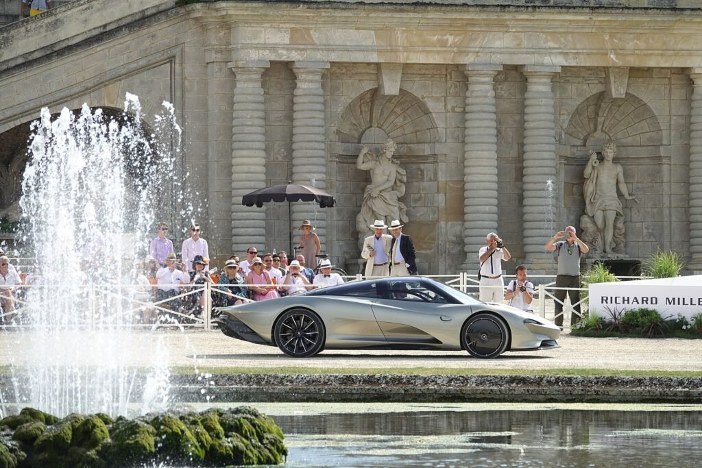 McLaren Speedtail photo