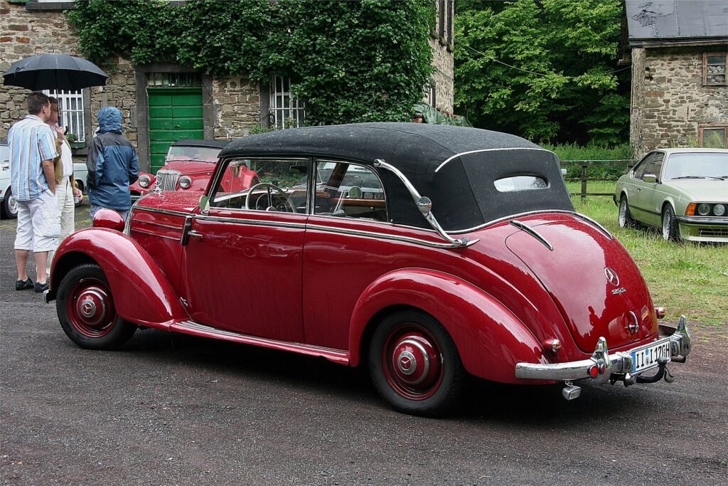 Mercedes-Benz 170 photo