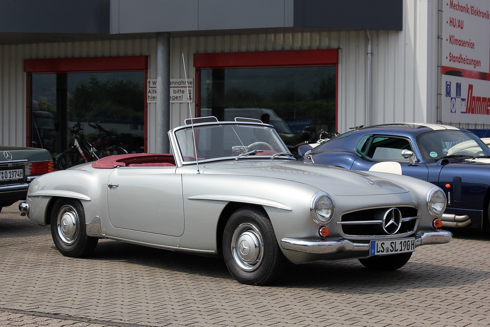 Mercedes-Benz 190