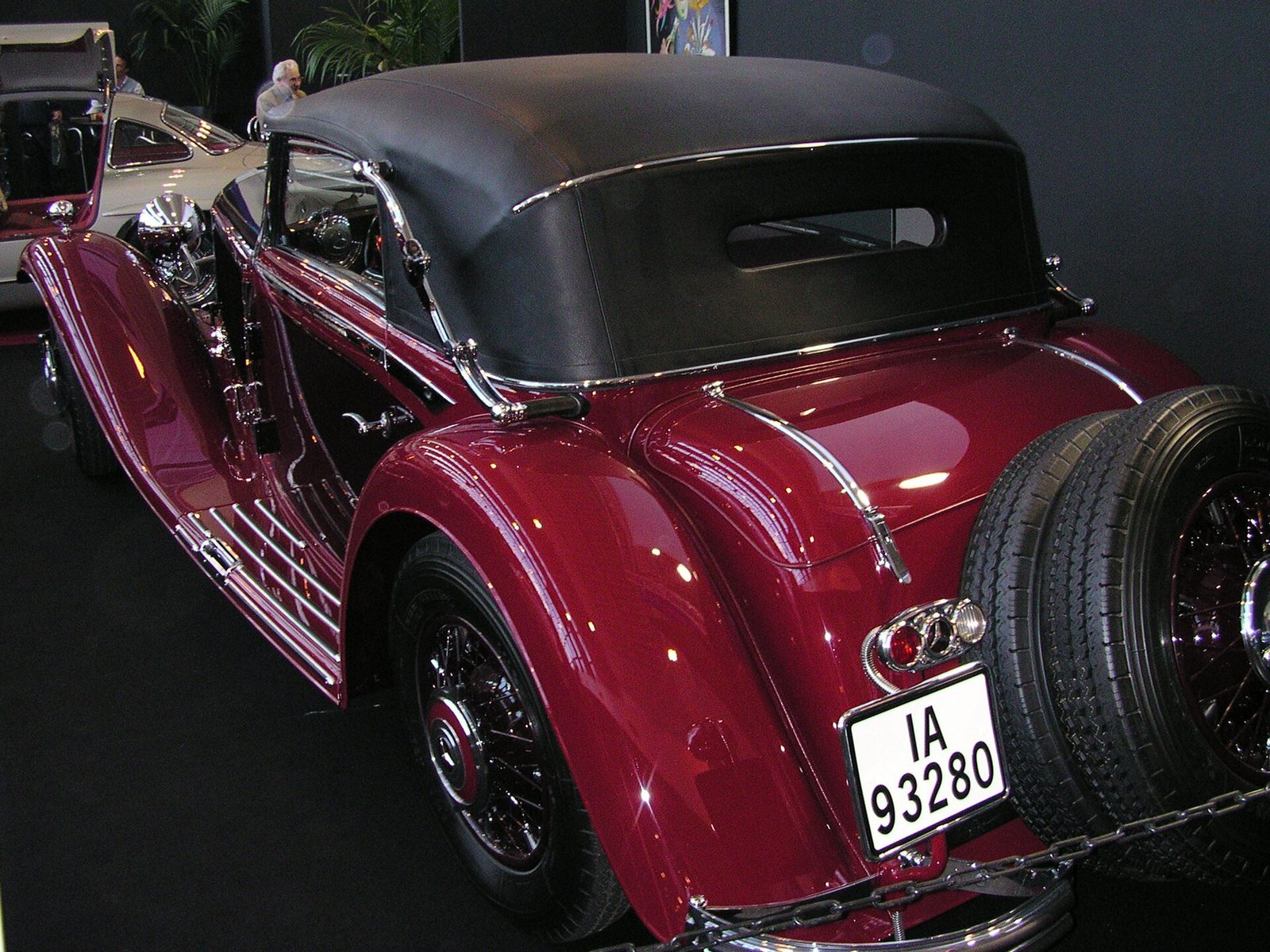 Mercedes-Benz 380
