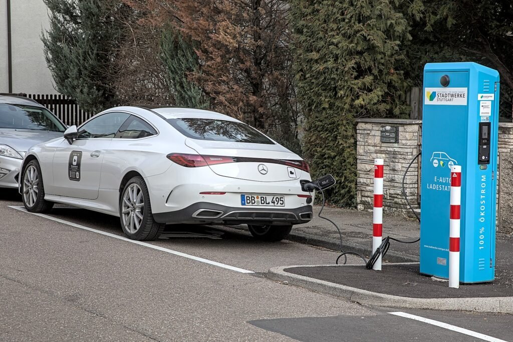 Mercedes-Benz Electric photo