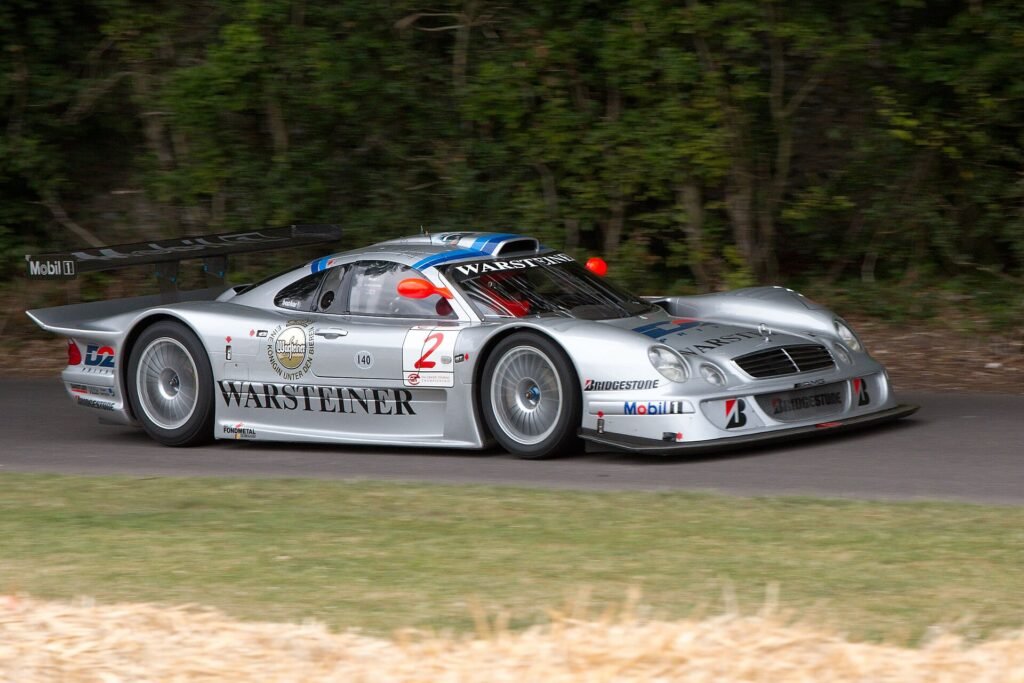 Mercedes-Benz CLK photo