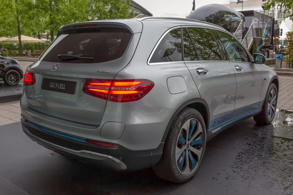 Mercedes-Benz GLC photo