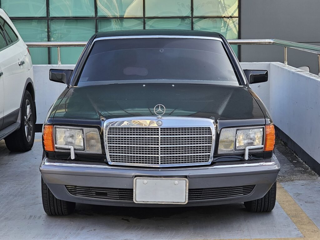 Mercedes-Benz 420 photo