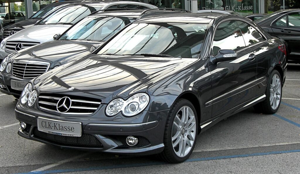 Mercedes-Benz 209 D photo