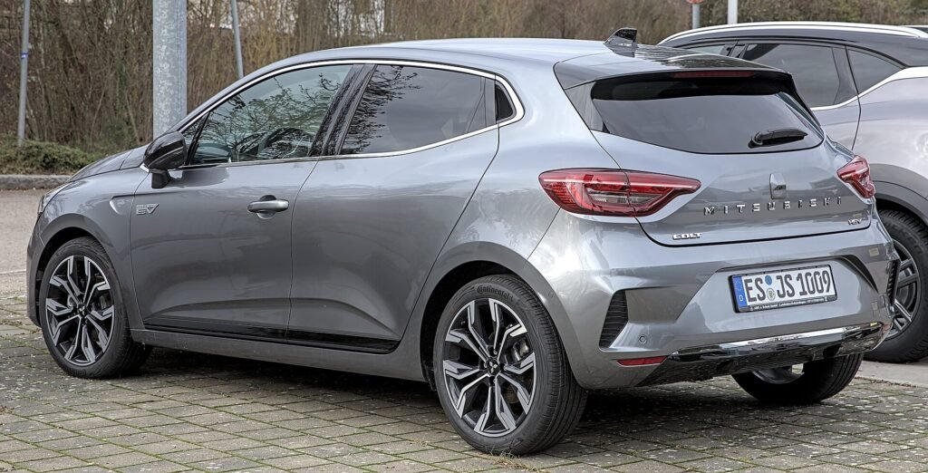 Mitsubishi Colt photo