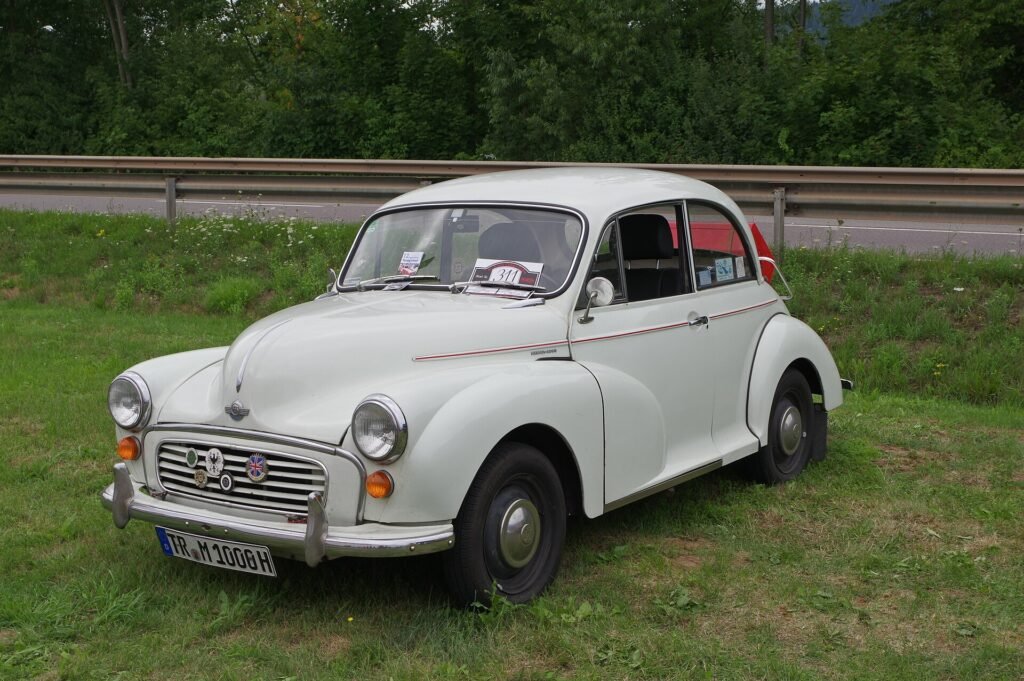 Morris Minor photo