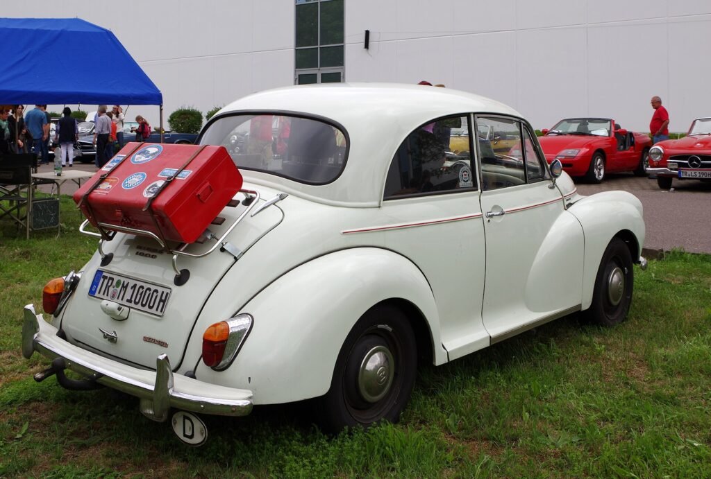 Morris Minor photo