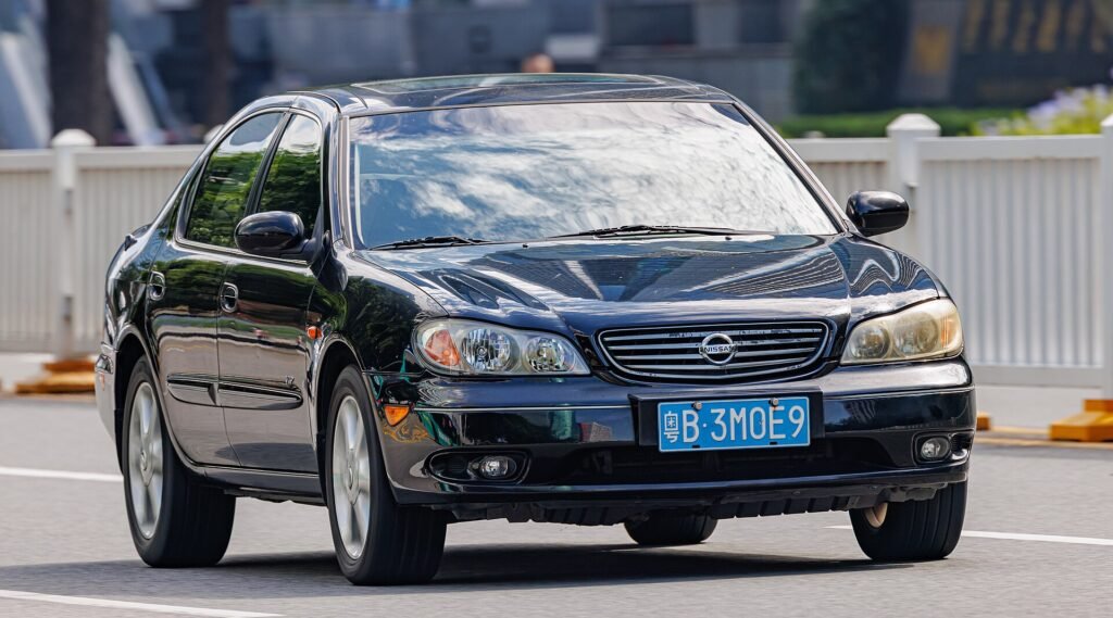 Nissan Cefiro photo