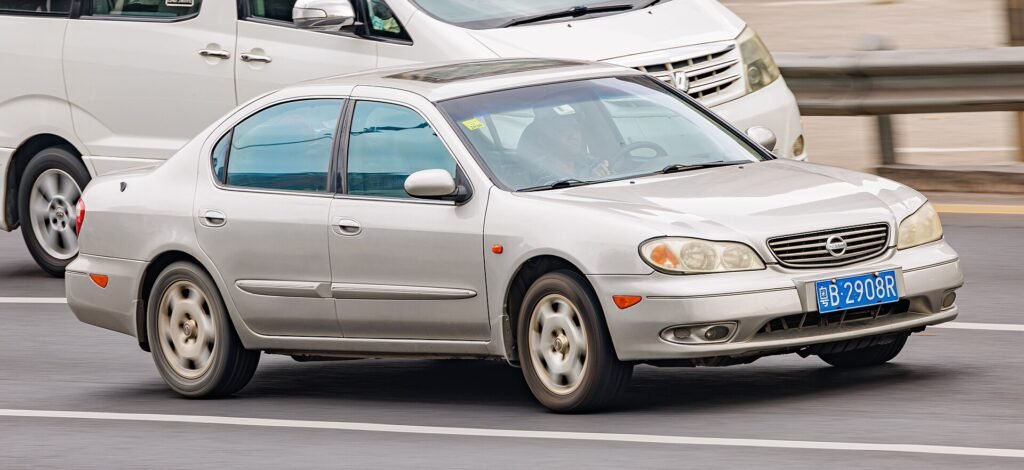 Nissan Cefiro photo