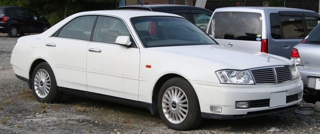 Nissan Cedric photo