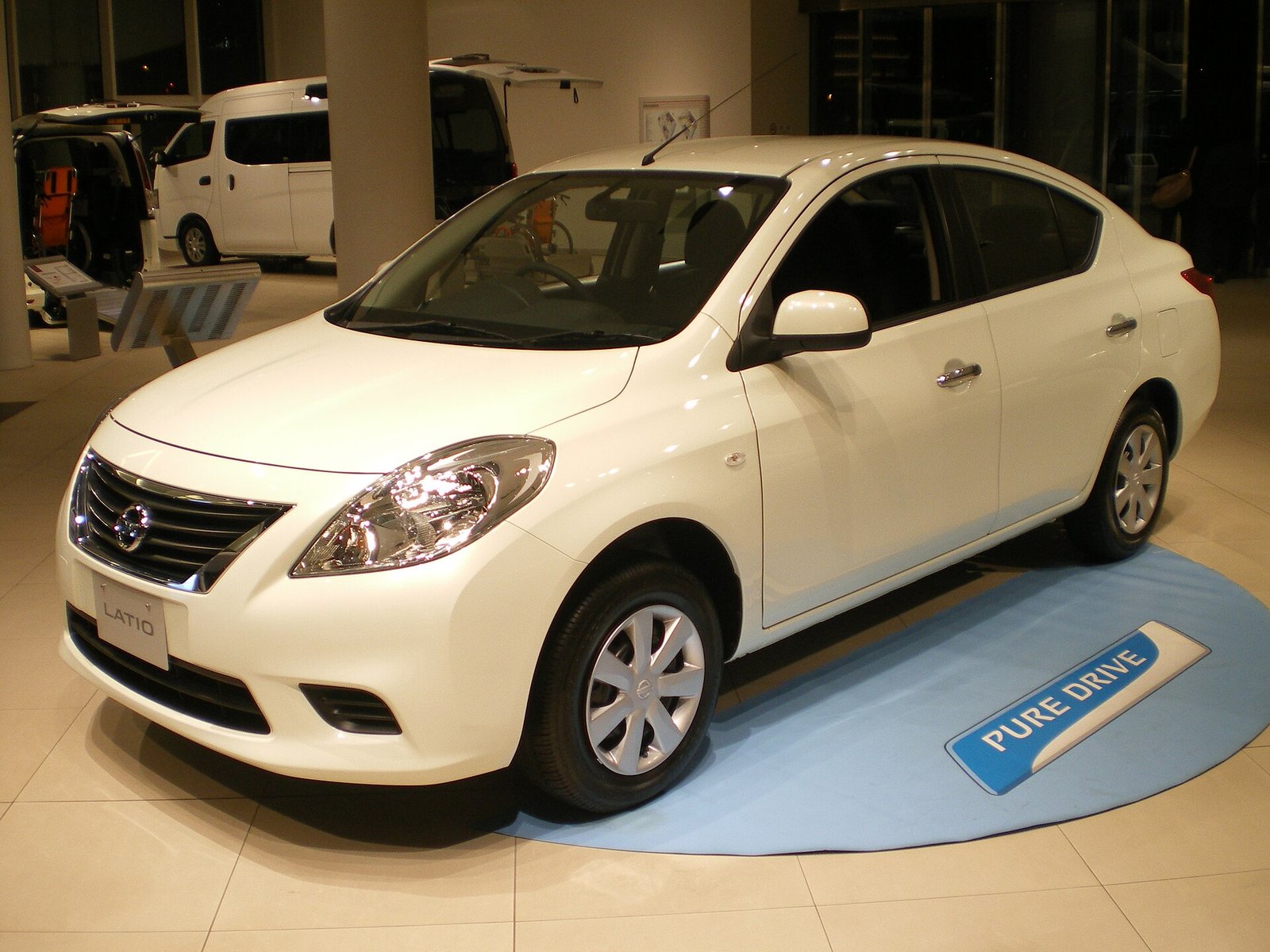 Nissan Latio