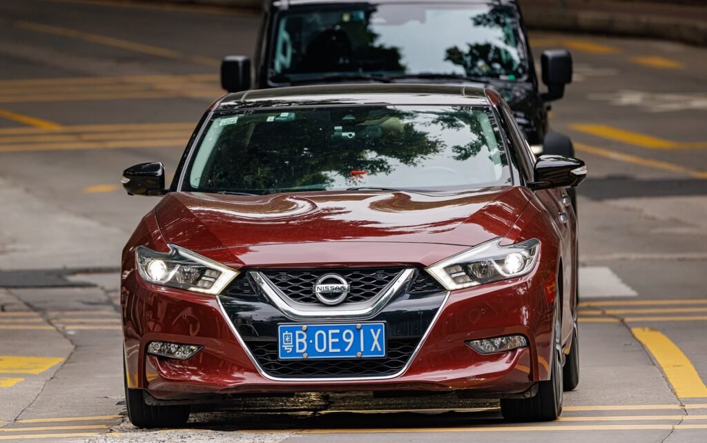 Nissan Maxima photo