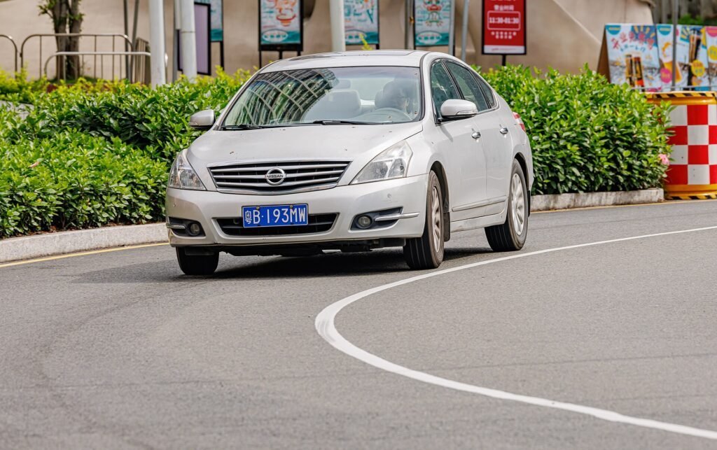 Nissan Teana photo