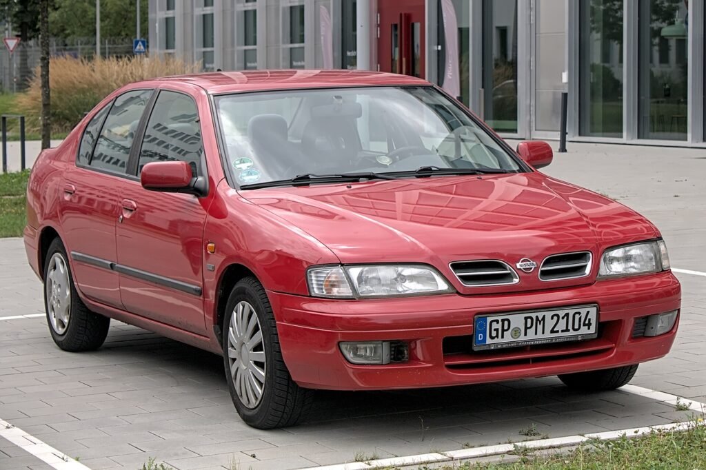 Nissan Primera photo