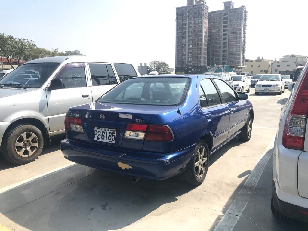 Nissan Sentra photo
