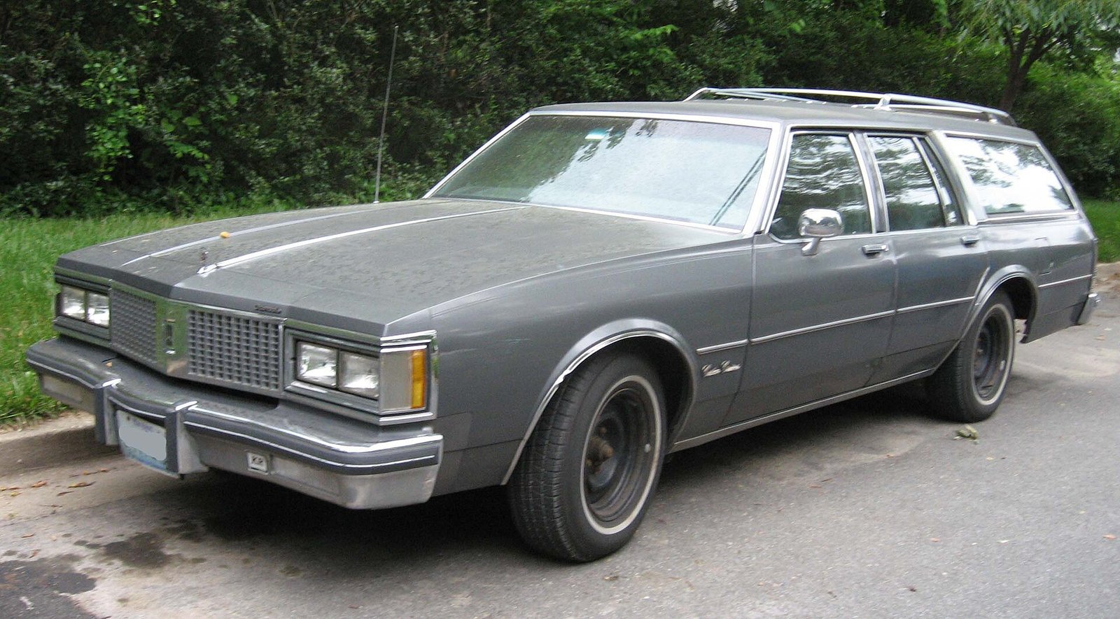 Oldsmobile Custom Cruiser Wagon