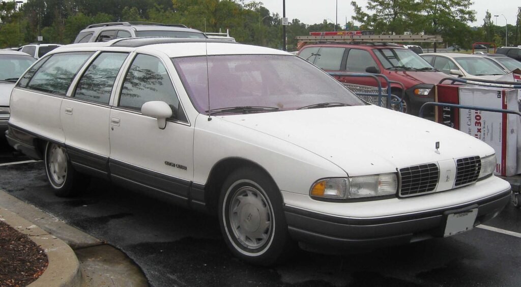 Oldsmobile Custom Cruiser Wagon photo