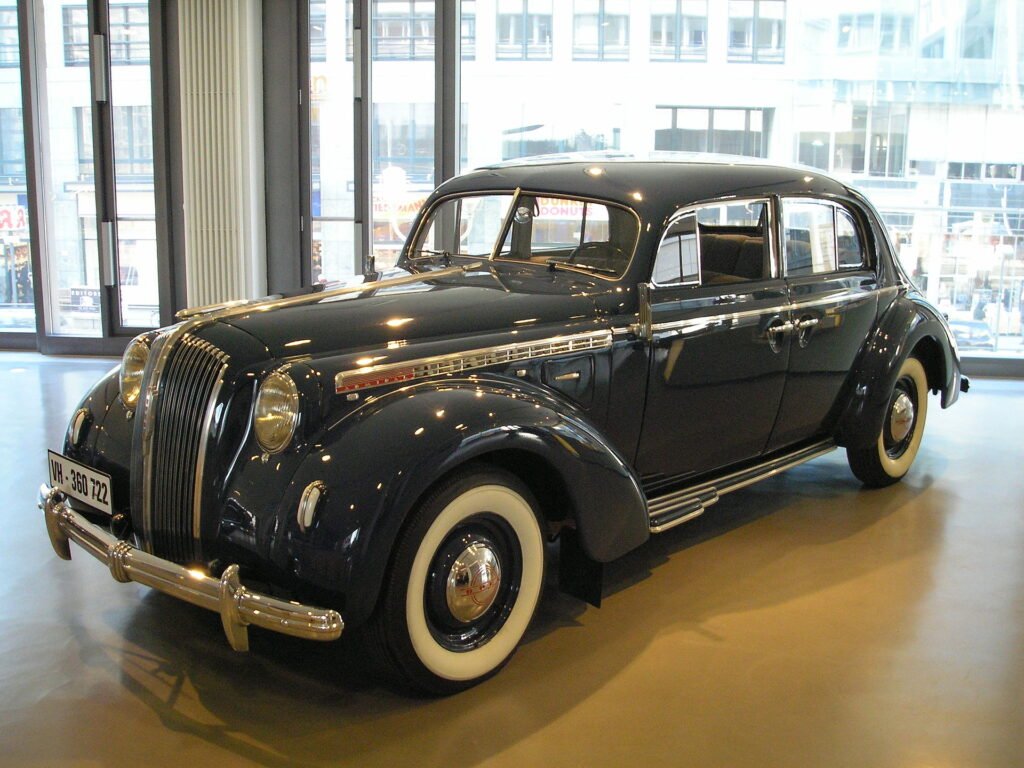 Opel Admiral photo