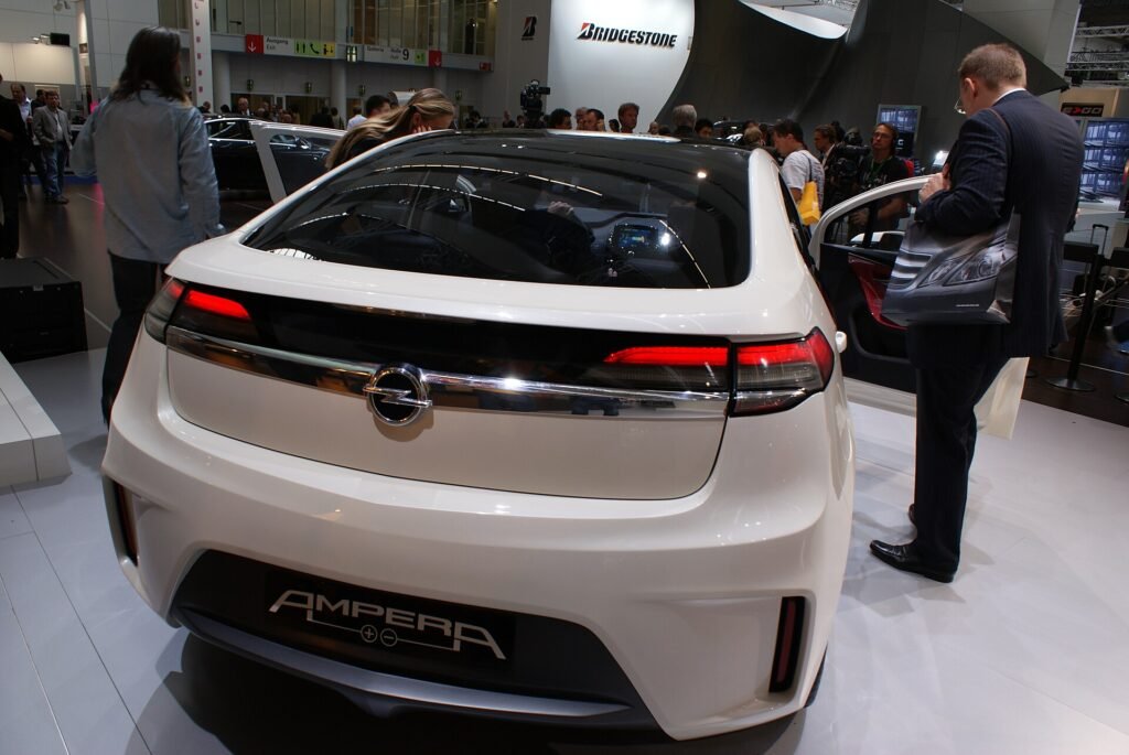 Opel Ampera-e photo
