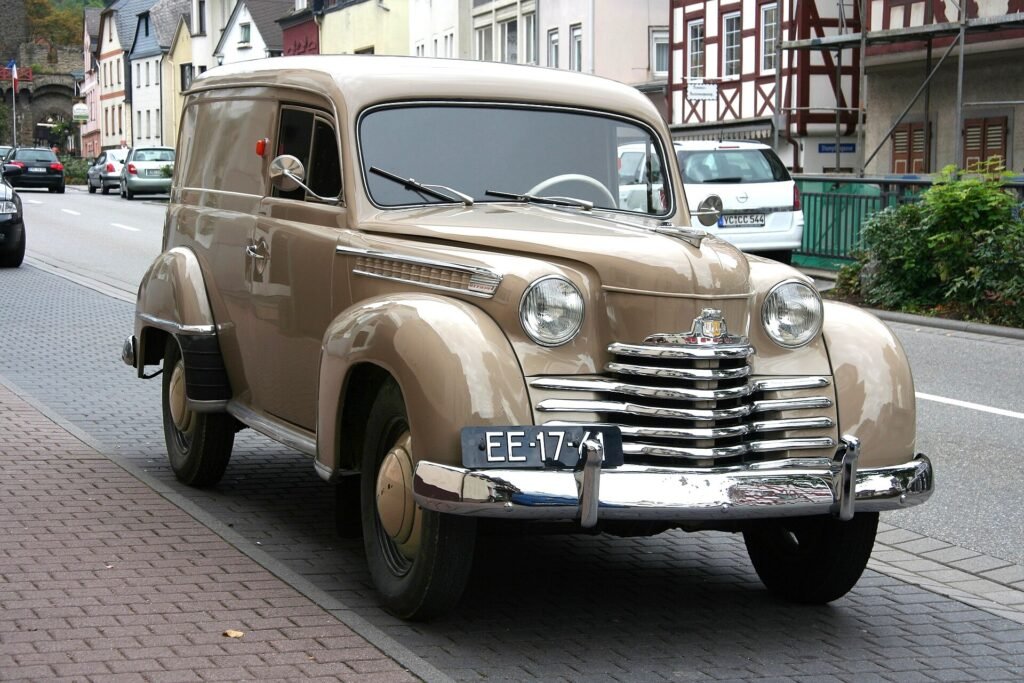 Opel Olympia photo
