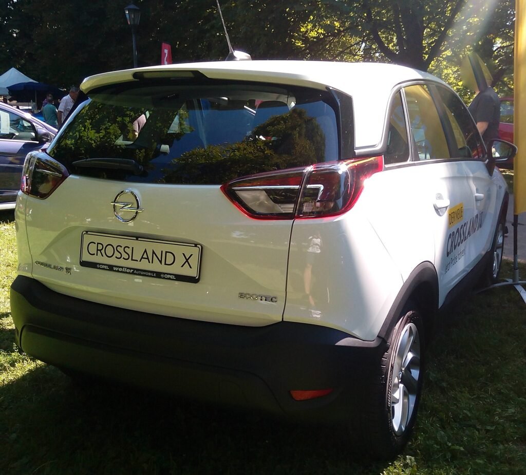 Vauxhall Crossland photo