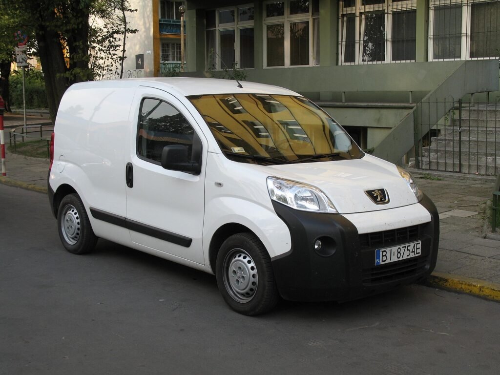 Peugeot Bipper photo