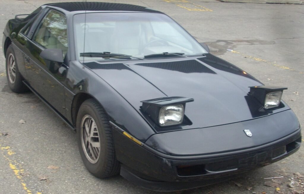 Pontiac Fiero photo