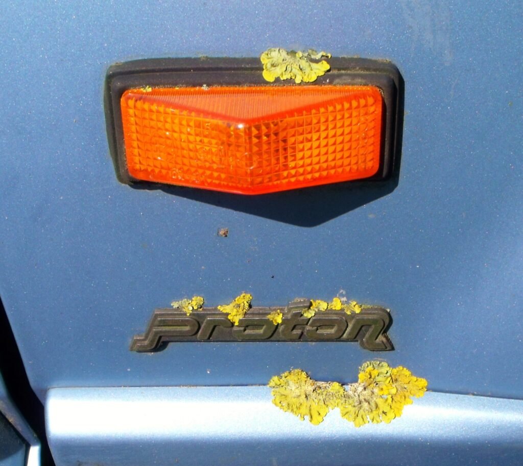 Proton Saga photo