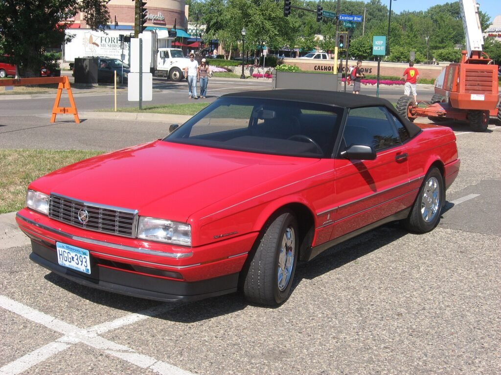 Cadillac Allante photo