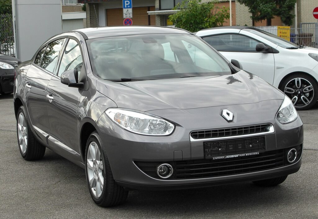 Renault Fluence photo