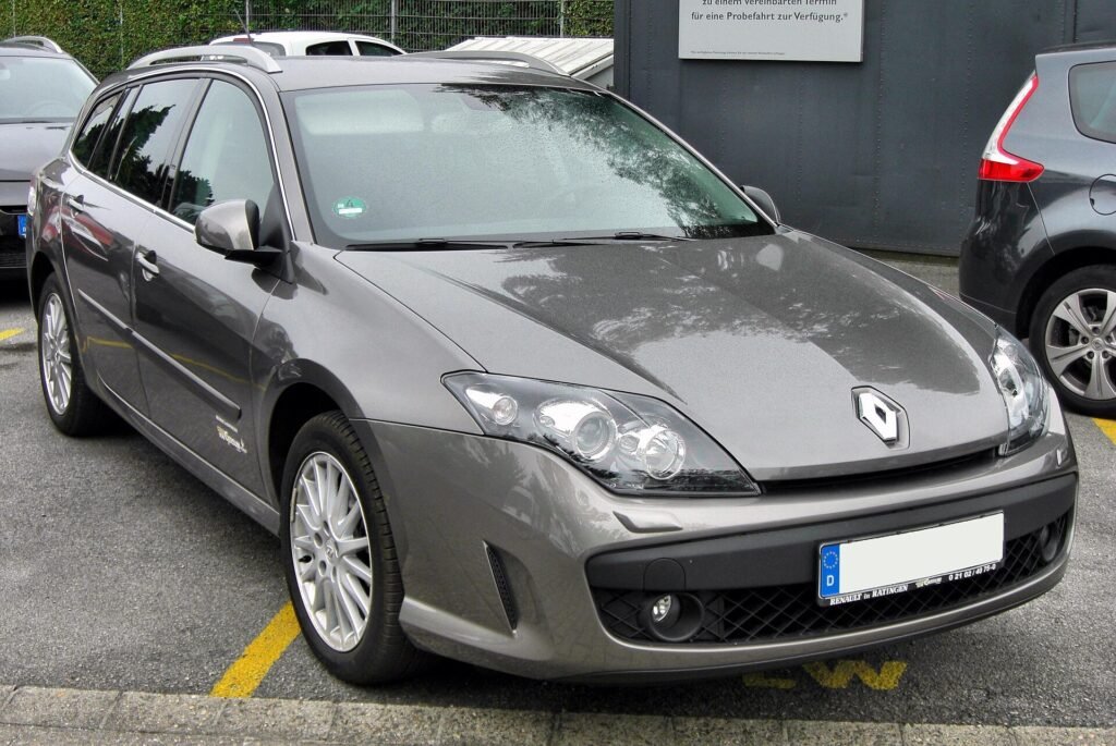 Renault Laguna photo
