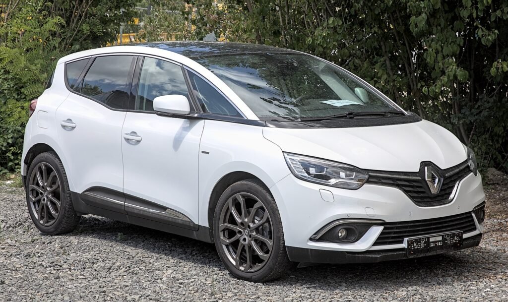 Renault Scenic photo