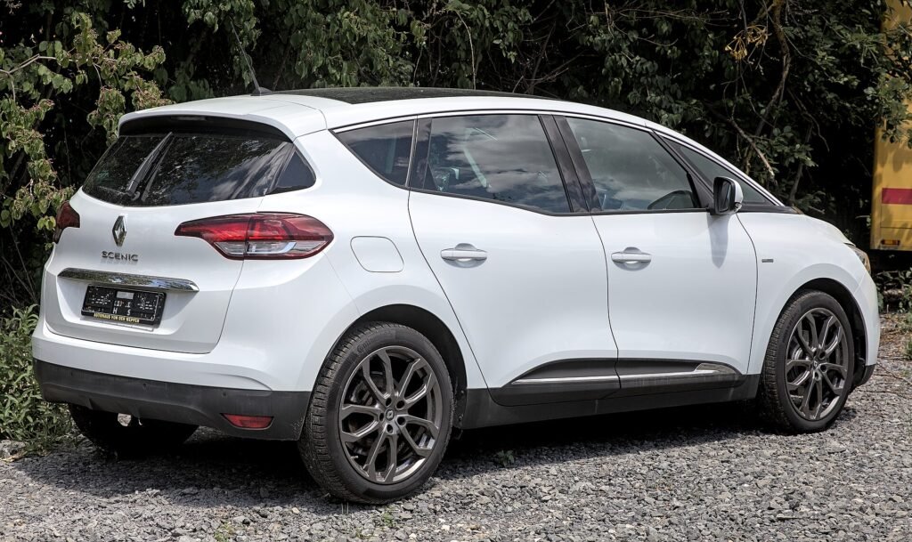 Renault Scenic photo