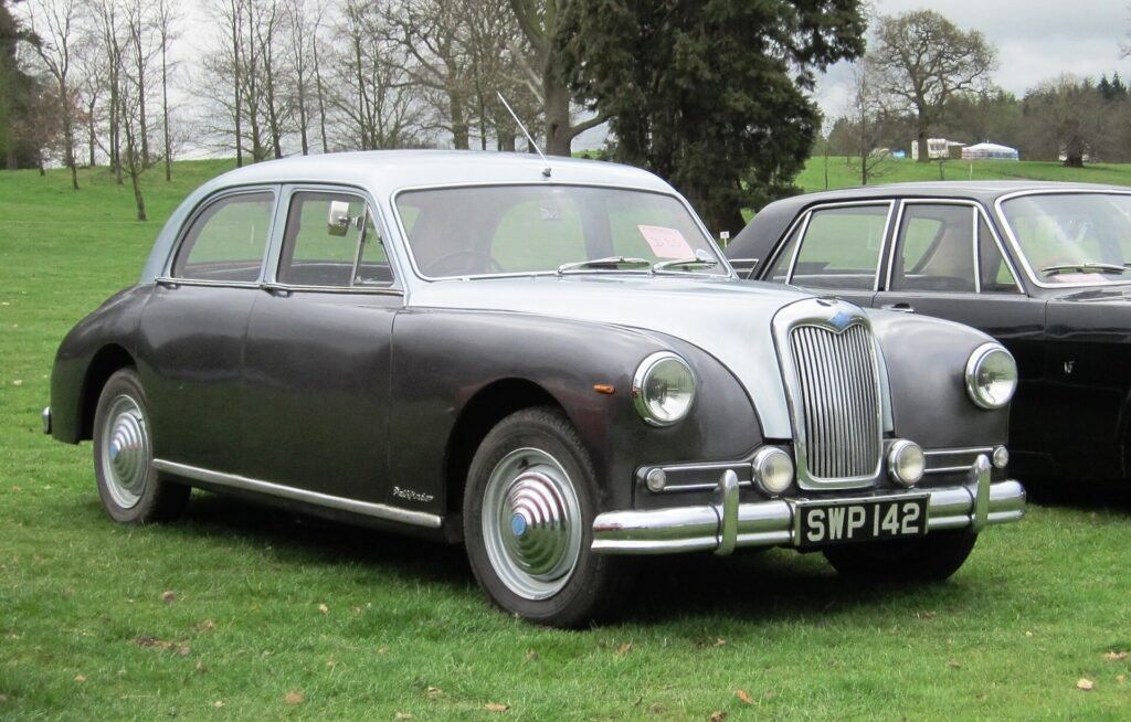 Riley Pathfinder photo